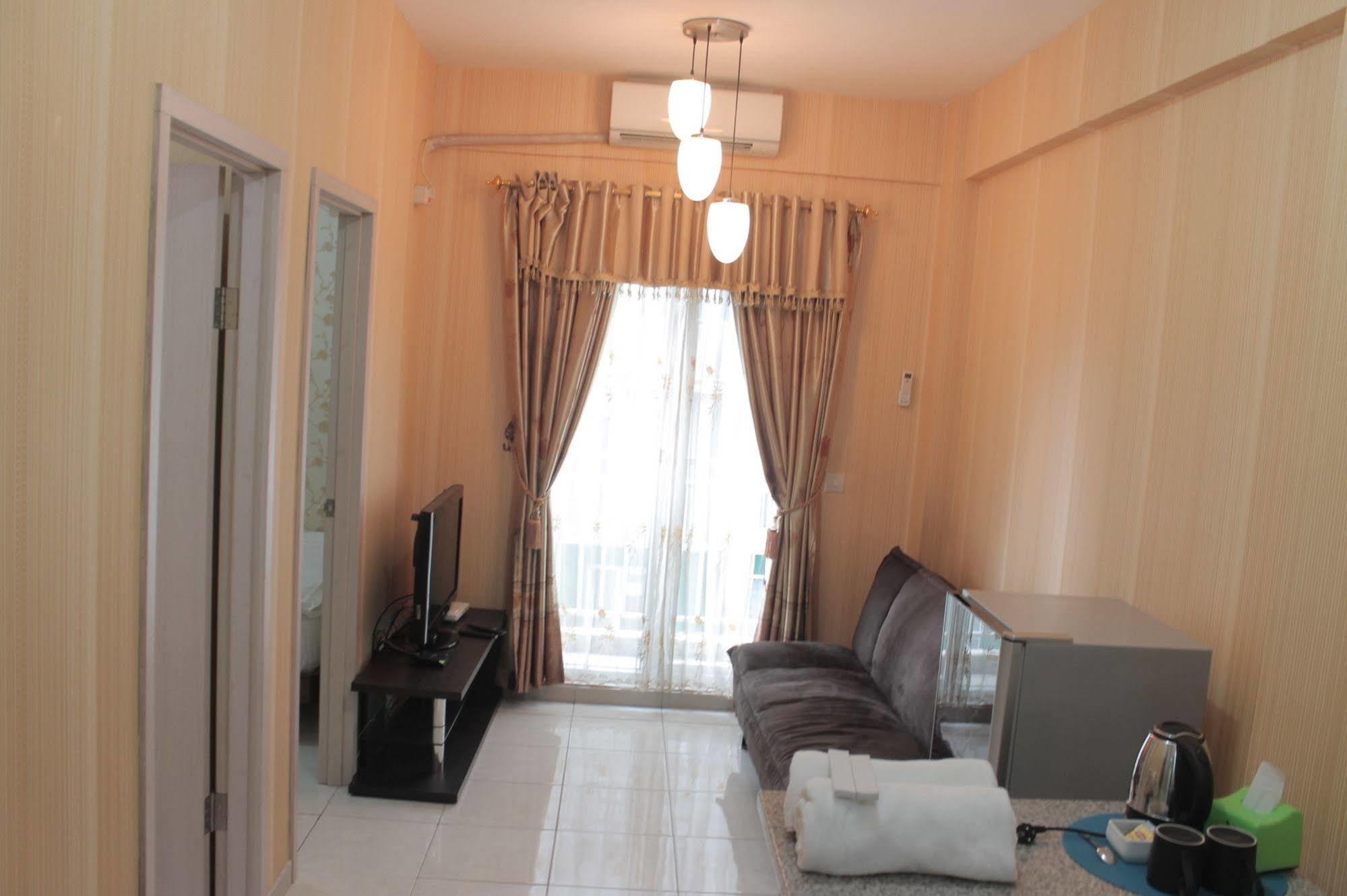 Myrooms Бекаси Екстериор снимка