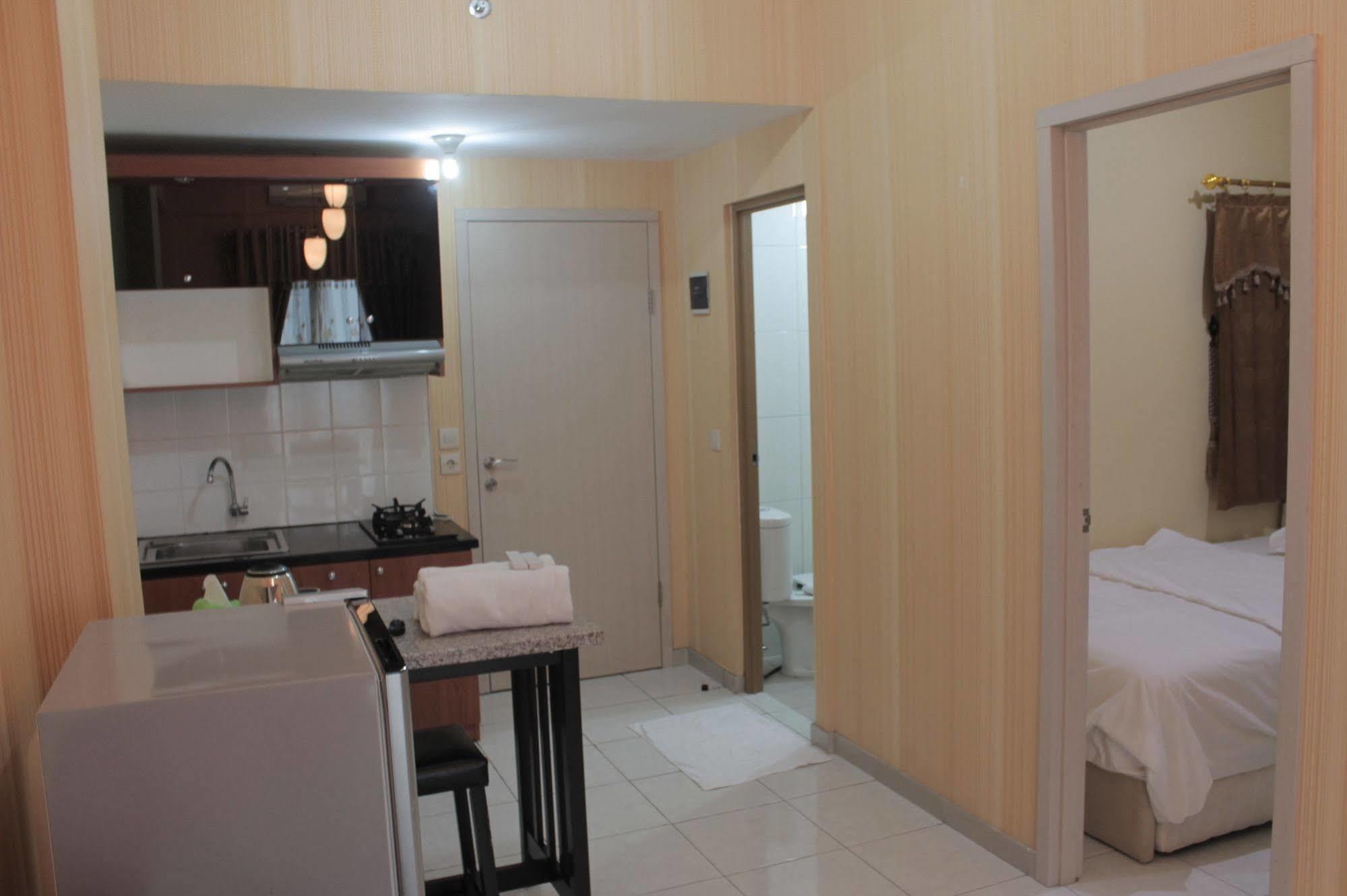 Myrooms Бекаси Екстериор снимка