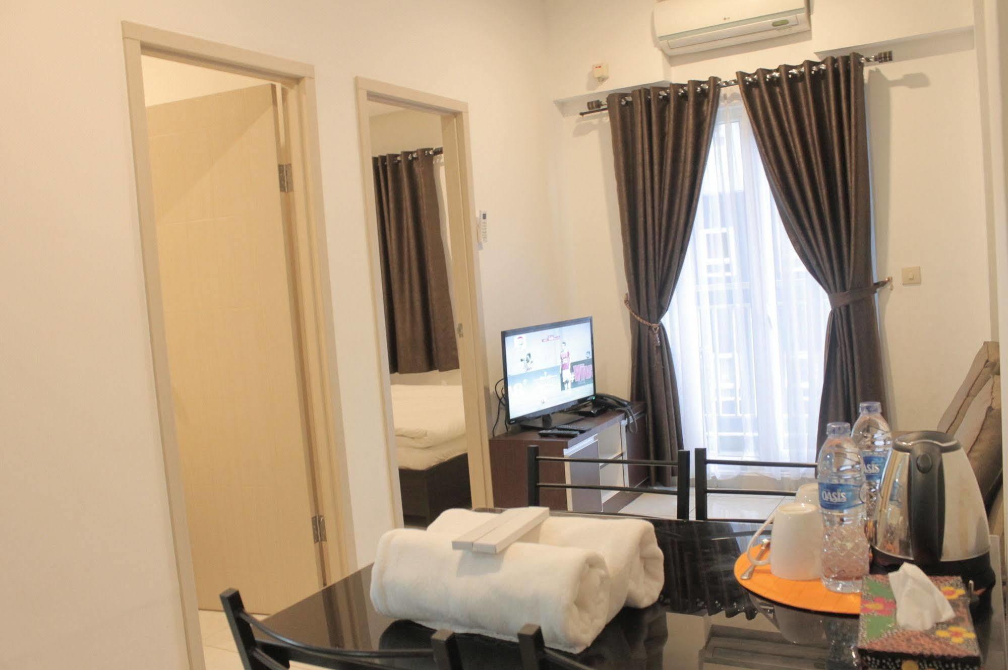 Myrooms Бекаси Екстериор снимка