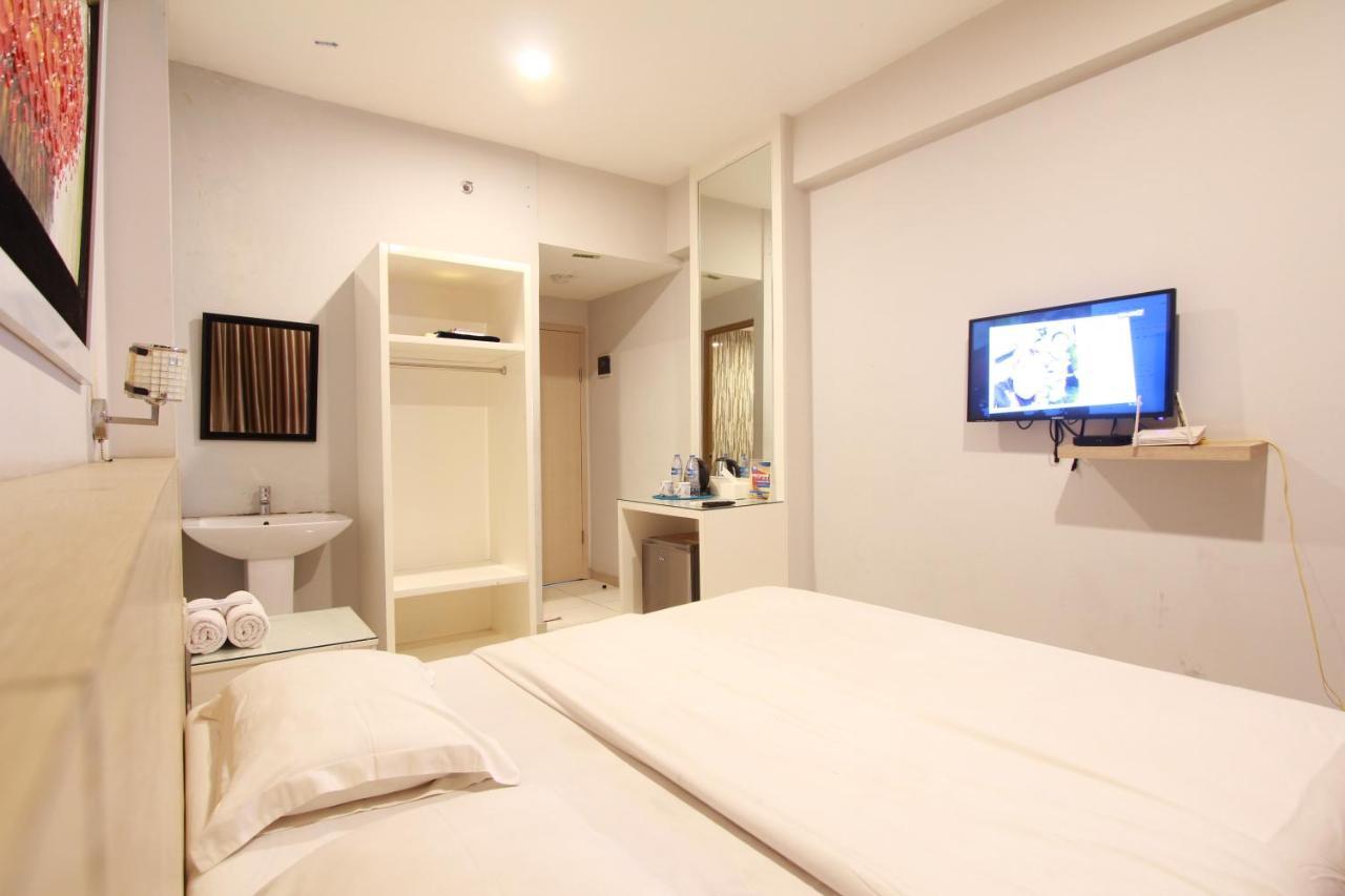 Myrooms Бекаси Екстериор снимка